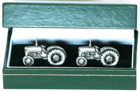 Cufflinks -- Ferguson TE20 Tractor - Click Image to Close